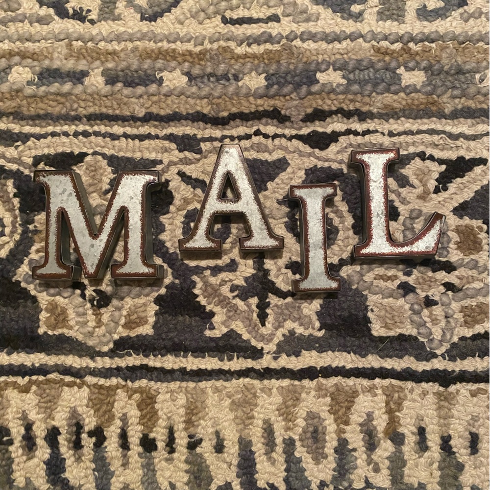 Galvanized steel wall letters 📪